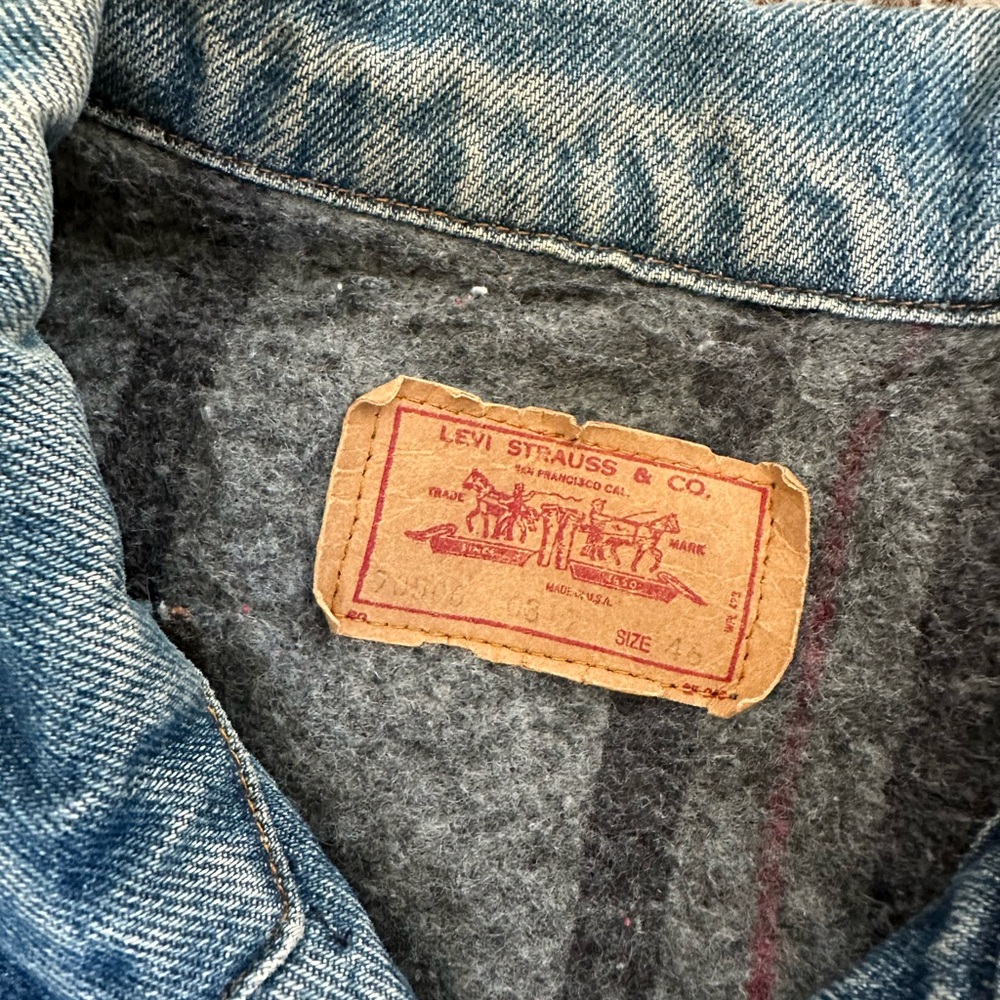 Vintage Levi’s 70506 0317 Denim Jacket 46 Blanket Lined Faded Distressed USA - Picture 8 of 10